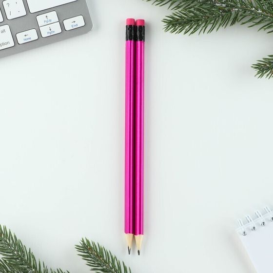 !09 Подарочный набор «Волшебство рядом»: блокнот, карандаши, наклейки и значок