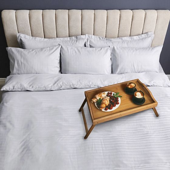 Поднос на ножках 50х30см бамбук