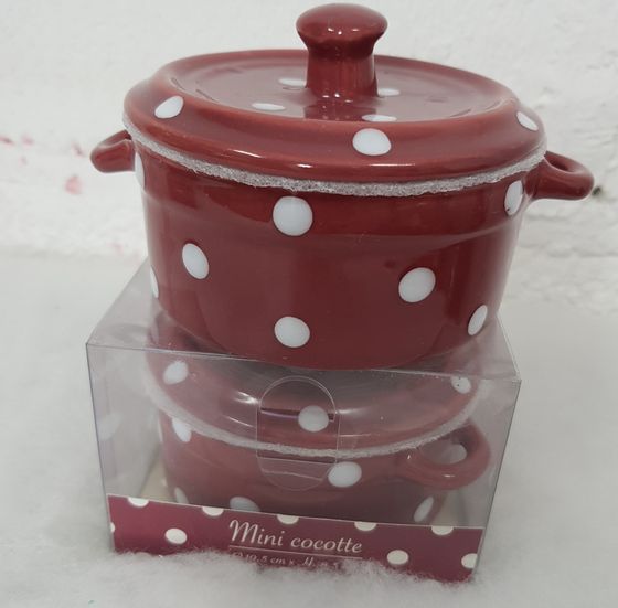 !09 Супница-кокотница круглая с крышкой, диаметр 10,5 см., высота 8,5 см. Франция Цвет красный