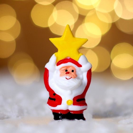 Миниатюра кукольная «Дед Мороз со звездой», набор 2 шт., размер 1 шт. — 3,7 × 2,3 см