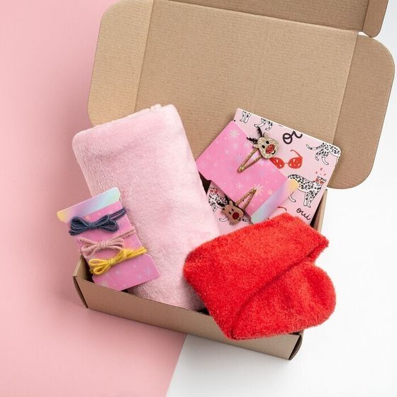 !09 Подарочный набор «Лучший друг», плед 85х100 см и аксессуары