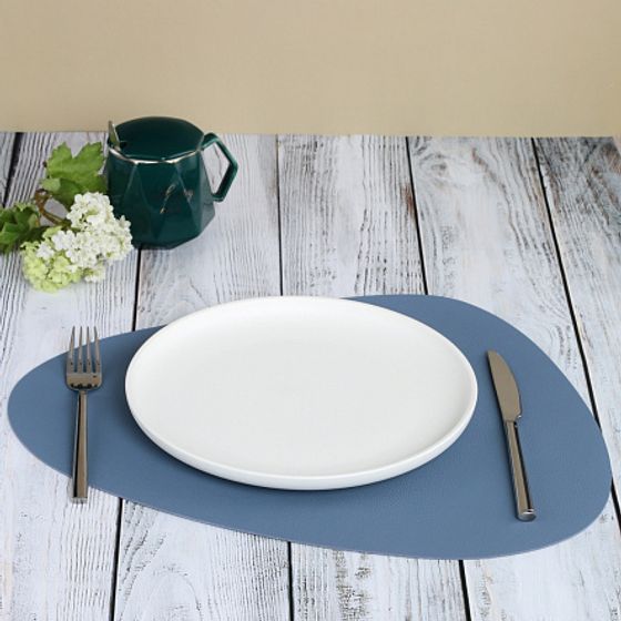 Мат на стол треугольный BLUE 45х36см