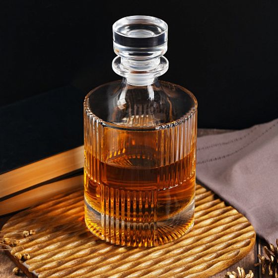 Штоф для крепких напитков DANDY 1л