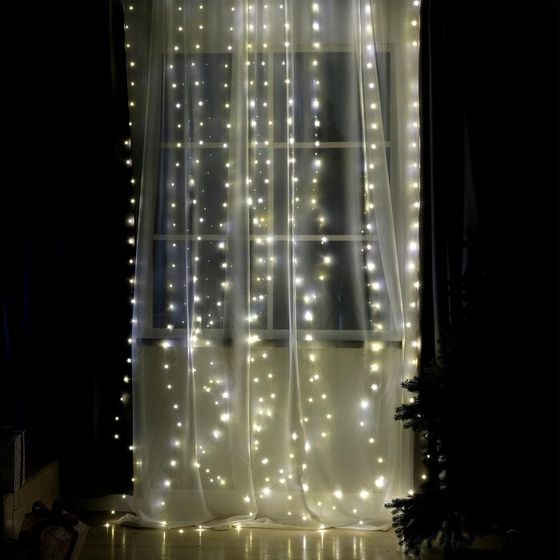 УЦЕНКА Гирлянда «Занавес», 2.8×3 м, на крючках, IP20, 300 LED, USB, 8 режимов, серебристая нить, свечение тёплое белое