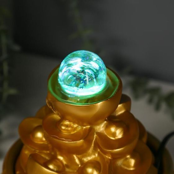 !09 Фонтан настольный от сети, подсветка "Гора золотых слитков" 18,5х15х15 см.