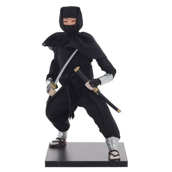 Фигурка декоративная &quot;Ниндзя&quot;, Д12,5 Ш12,5 В24,5 см