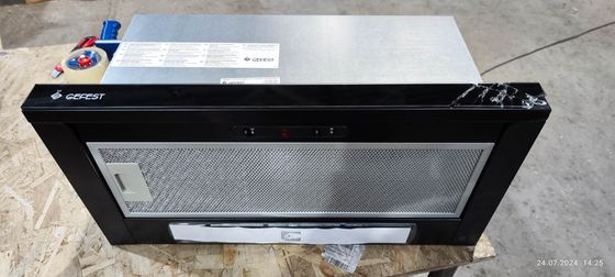 УЦЕНКА-Вытяжка встраиваемая Gefest  ВО 4601 К23 черный/черное стекло (Повреждение козырька, разбито декоративное стекло, повышенная вибрация мотора)