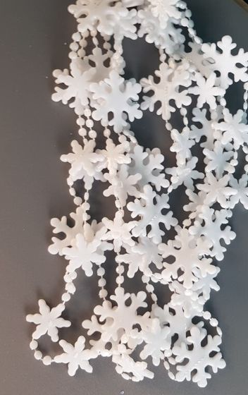 !09 НАБОР 2 ШТУКИ - ЕЛОЧНОЕ УКРАШЕНИЕ - БУСЫ "СНЕЖИНКИ" 2,7 М., ЦВЕТ БЕЛЫЙ