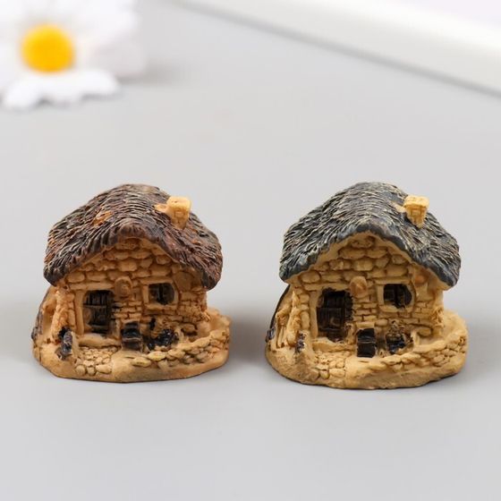 Фигурка для флорариума полистоун «Домик с соломенной крышей», 4×3.2×3.2 см, МИКС