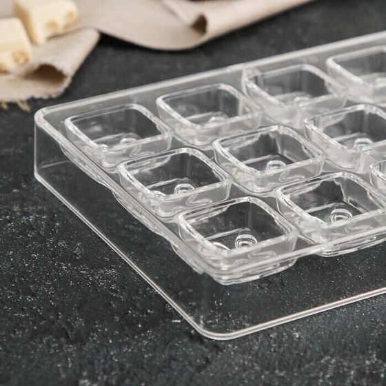 !09 Форма для шоколада и конфет «Клевер», 27,5×17,5×2,5 см, 21 ячейка, ячейка 2,5×2,5×1 см