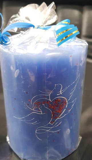 !09 НАБОР СВЕЧЕЙ 3 ШТУКИ (СИНЯЯ, КРАСНАЯ, БИРЮЗОВАЯ) - Свеча декоративная "Голуби любви " , 8x8x10 см., цвет красный + синий + бирюзовый