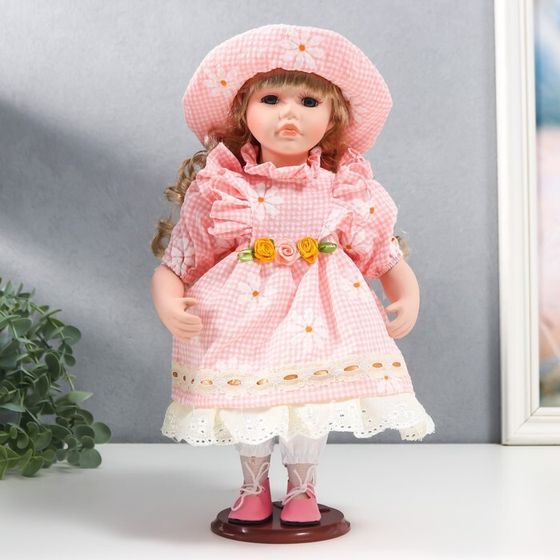 Кукла коллекционная керамика &quot;Маша в розовом платье в клетку с ромашками, в шляпке&quot; 30 см