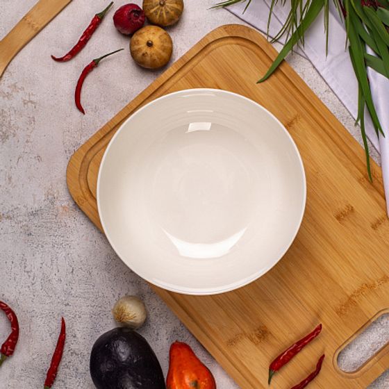 Салатник BASIC 20.3см