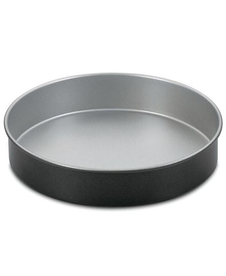 Chef&#39;s Classic Nonstick 9&quot; Round Cake Pan