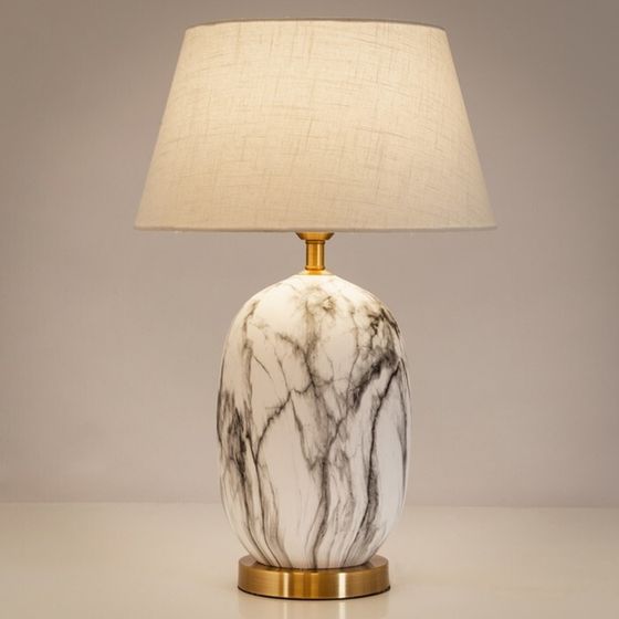 Декоративная настольная лампа Arte Lamp Sarin A4061LT-1PB, E27, 40 Вт, 38х38х58 см, медный, белый