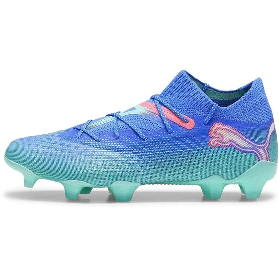 Женские футбольные бутсы PUMA Future 7 Ultimate FG/AG