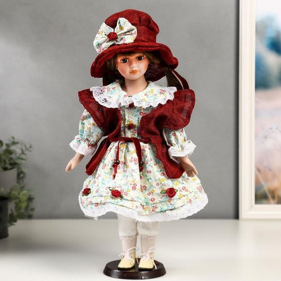 Кукла коллекционная керамика &quot;Вероника в цветочном платье и красном пальто&quot; 40 см