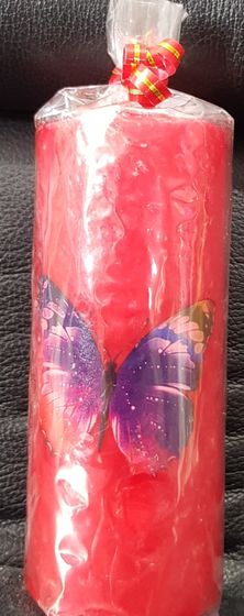 !09 НАБОР СВЕЧЕЙ 3 ШТУКИ - Свеча декоративная "Бабочка радужная" 5x5x12 см. цвет красный