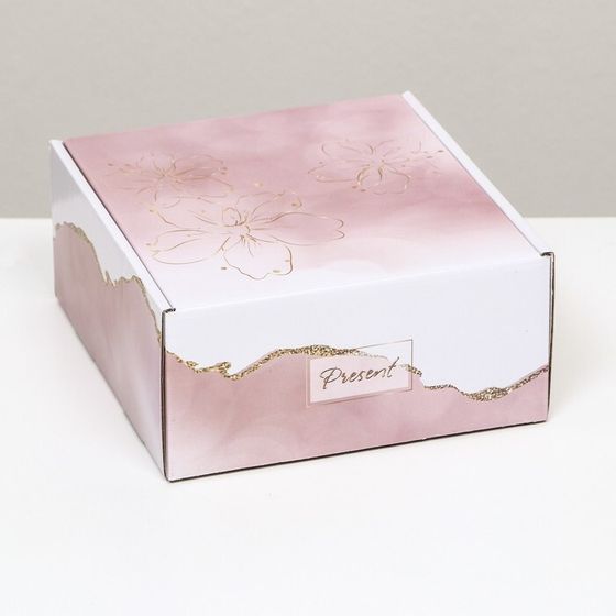 Коробка самосборная, без окна &quot;Present&quot; 19 х 19 х 9 см
