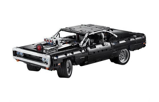 LEGO Technic Форсаж Набор Dodge Charger Дома 42111