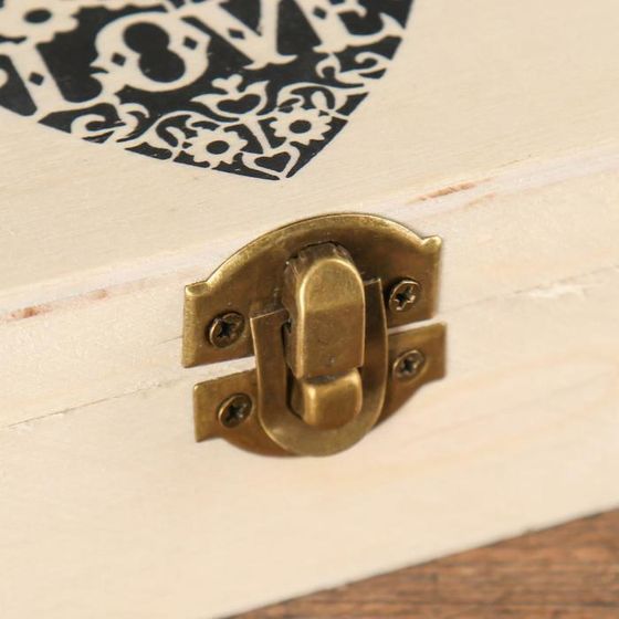 !09 Шкатулка дерево для росписи LOVE 6х10х4,7 см