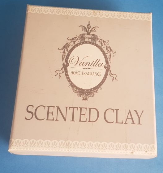 !09 Набор ароматический &quot;Ваниль&quot; 3 предмета (аромамасло+ 2 гипсовых цветка)10,4×11,×3,5 см.