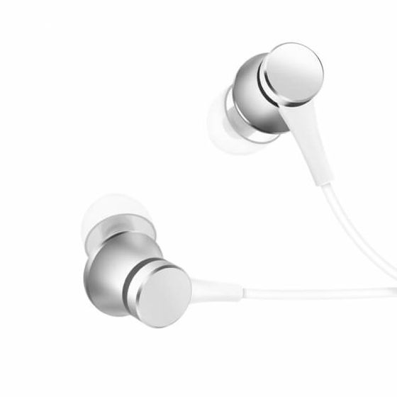 Гарнитура вкладыши Xiaomi Mi In-Ear Basic 1.25м серебристый проводные в ушной раковине (ZBW4355TY/HSEJ03JY)