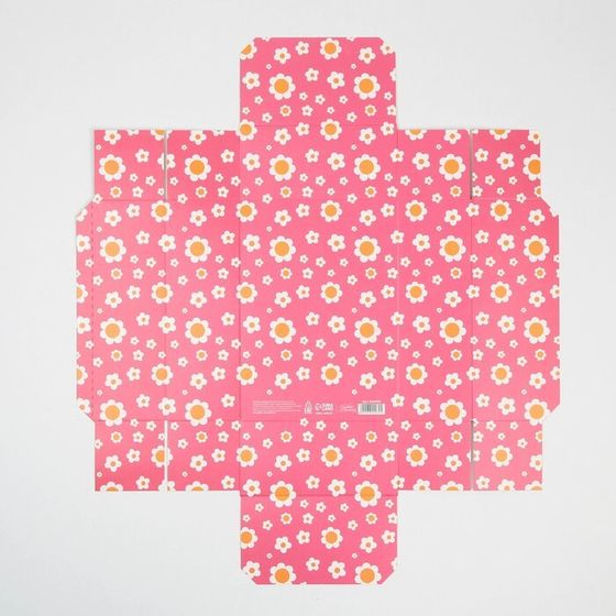 !09 Коробка складная «Любимому воспитателю», 21 × 15 × 7 см.