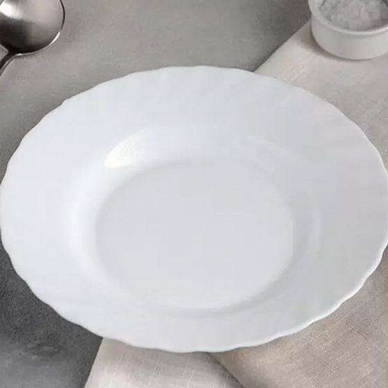 Тарелка суповая ТРИАНОН 22см