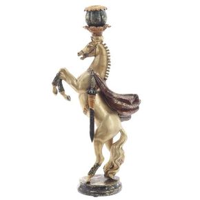 Свечи, подсвечники