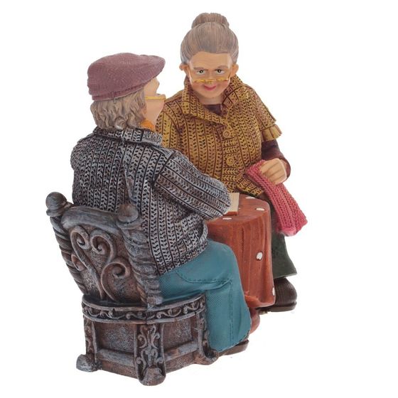 Фигурка декоративная &quot;Бабушка с дедушкой&quot;, Д21 Ш9 В15 см, 2в.