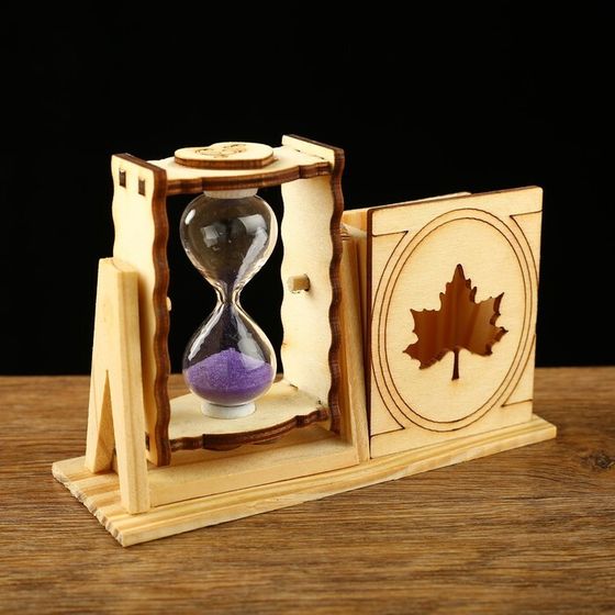 Песочные часы &quot;Кленовый лист&quot;, сувенирные, с карандашницей, 10 х 13.5 см, микс