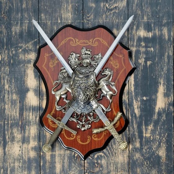 Панно на стену «Геральдика. Рыцарские доспехи», декор настенный, щит декоративный