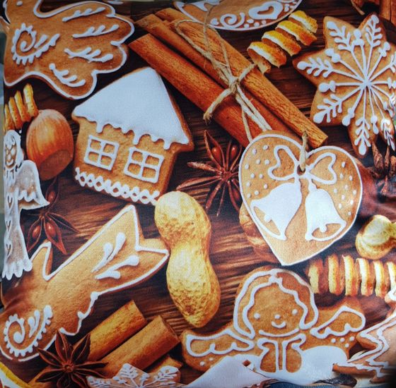 !09 Подушка декоративная "Пряники" 35*35 см.