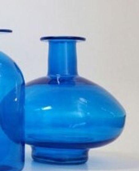 !БУТЫЛОЧНАЯ ВАЗА СРЕДНЯЯ СЕРИЯ ЛАЗУРЬ