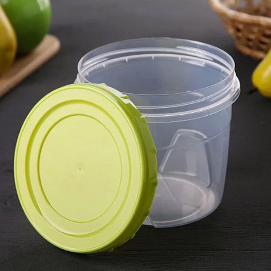 Банка для сыпучих продуктов 0.7л с закручивающейся крышкой