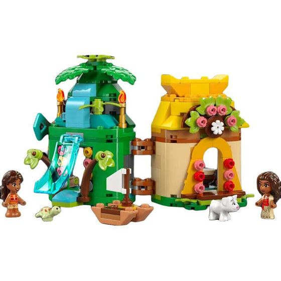 LEGO Moana&#39;s Island Fun Building Blocks 43260