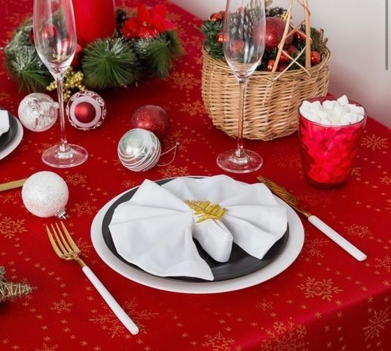 !09 Скатерть «Снежинки» красный, 110*150 см, 115 ±10 гр,100% п/э/