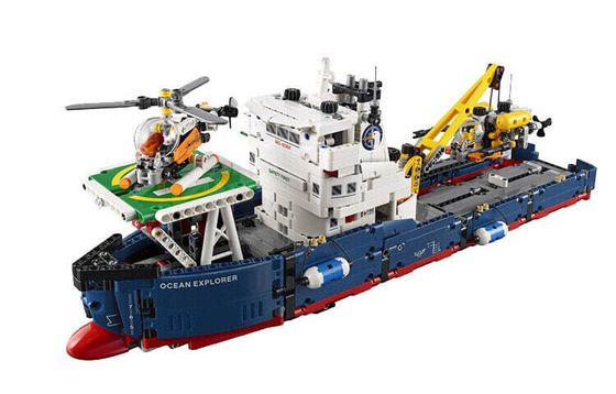 LEGO Technology Механический набор, строительные блоки корабля для исследования океана 1001-2000 шт. 42064