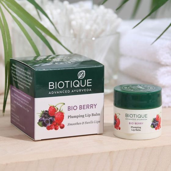 Бальзам для губ &quot;BIOTIQUE&quot;, &quot;Ягоды&quot; 12 г