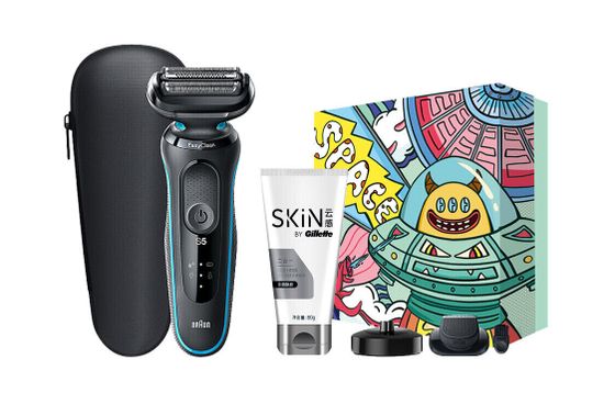 BRAUN 5th Series M4200cs Reciprocating Electric Shaver Wash All Over The Body Shaver Star Wars Gift Box Set