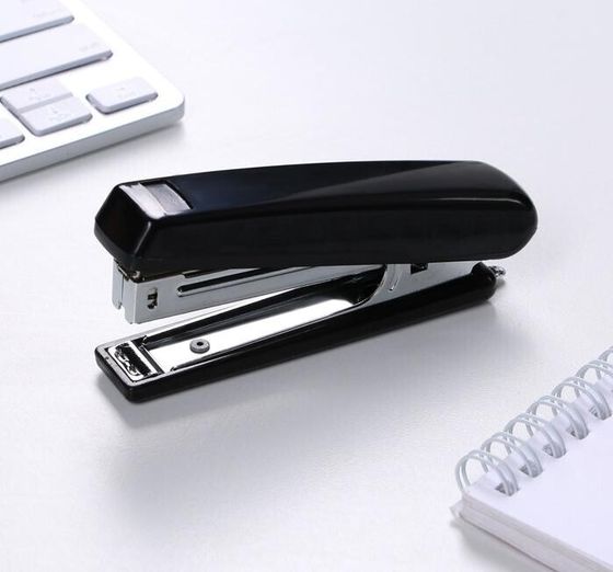 !09 Набор «С Днем учителя»: ежедневник А5 120 листов, степлер, скобы