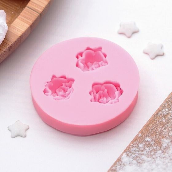 !09 Молд «Три малых розы», 4,5 см, цвет розовый