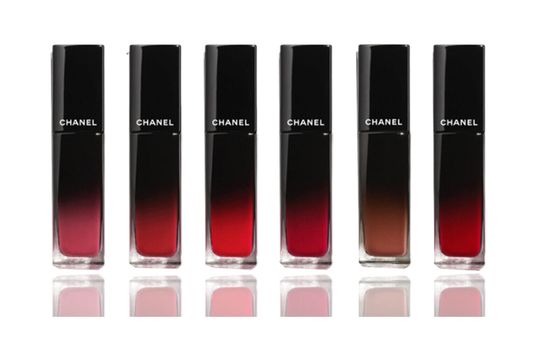 CHANEL Alluring Gloss Lip Lacquer Box Makeup Sets Glossy Lip Luster And Radiance Pack Of Six