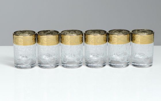 !09 Мини-бар 7 предметов Столичный, Вдохновение 500/50 мл. (графин+ 6 стопок+ подставка)