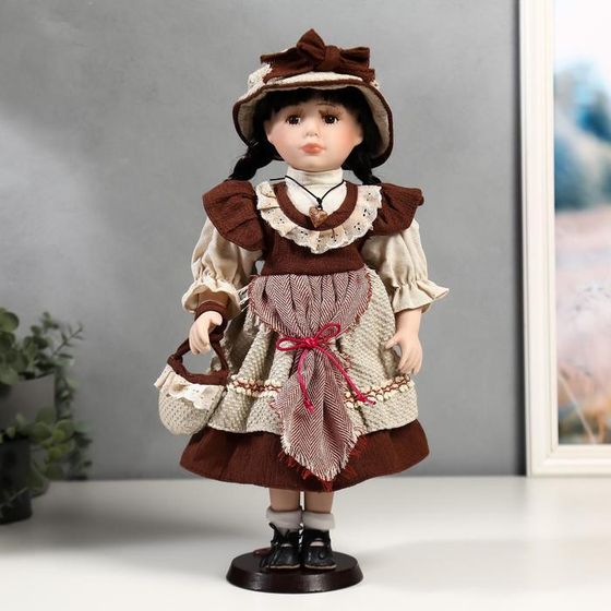 Кукла коллекционная керамика &quot;Рита в бордовом платье с передником&quot; 40 см
