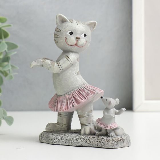Фигурка полистоун «Кот и мышка: гавайские танцы», 11.5×5×10.5 см