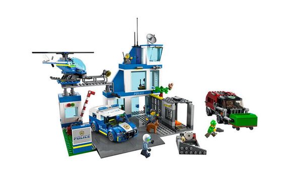 LEGO City Police Station Set 60316