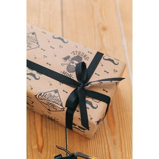 !09 Бумага (набор 4 листа) упаковочная крафтовая «Strong man» 50 × 70 см.