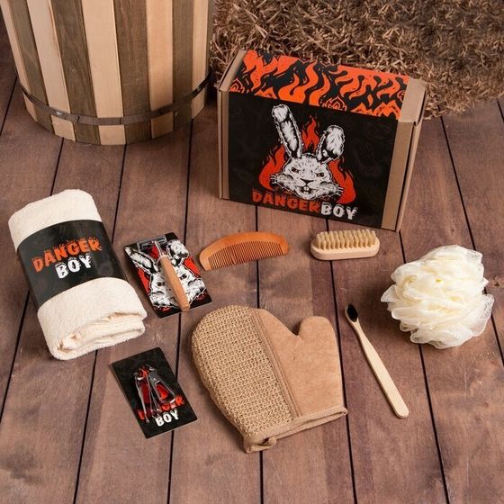 !09 Набор подарочный Danger boy полотенце 50х90 см и аксс (8 предм)